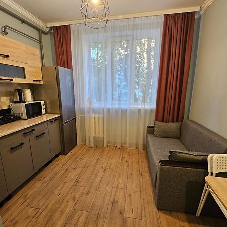 All New And Cozy Apartment In The Silence Center Chişinău Extérieur photo